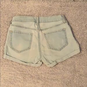 Old Navy Shorts - light wash, old navy boyfriend jean shorts Old Navy Shorts - light wash, old navy boyfriend jean shorts